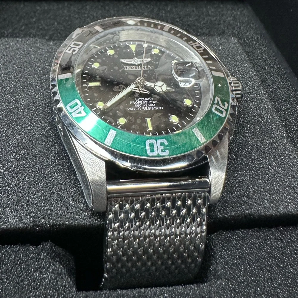 Brand New Invicta Black With Green and Silver Dive Watch GMT STYLE